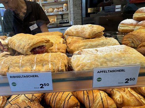 danishes  at Anker - Schwedenpl  in Vienna