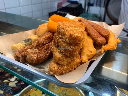 buffet spread
Photo by Henry Lau aka Mr Purple at Shun Lai Vegetarian 顺莱素食 in Central Singapore