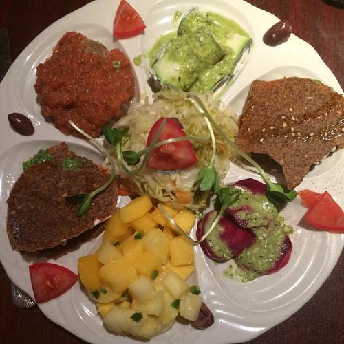 Entree sampler at Caravan of Dreams in New York City