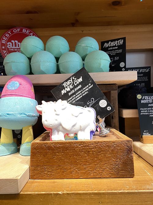 Vegan Magic Cow Bath Bomb - Y’allternative 🐮💕🌱  at LUSH in San Mateo