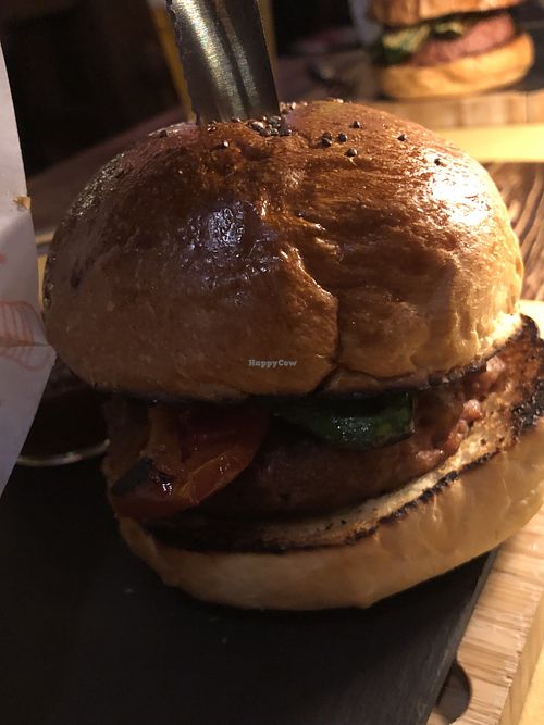 Fake burger with BM patty  at Niu' in Tavagnacco