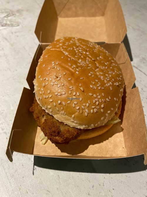 vegan burger at KFC in Hatfield
