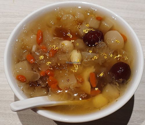 Dessert. 
Photo by Sam Lama at iVegan 爱素 - Thomson Plaza in Central Singapore