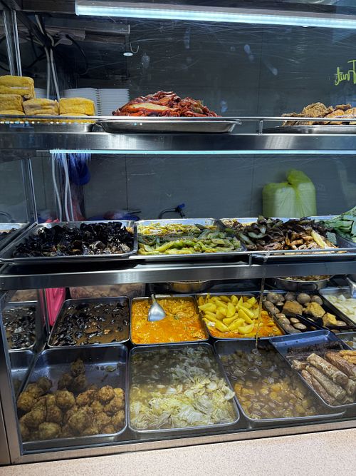   at Guang Yuan 广缘 - Sengkang in Northeast Singapore