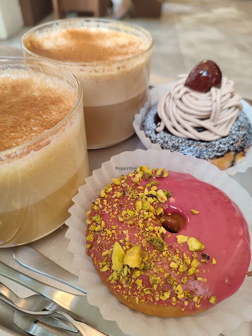 Image of O.verte Donuts 오베흐트 도넛