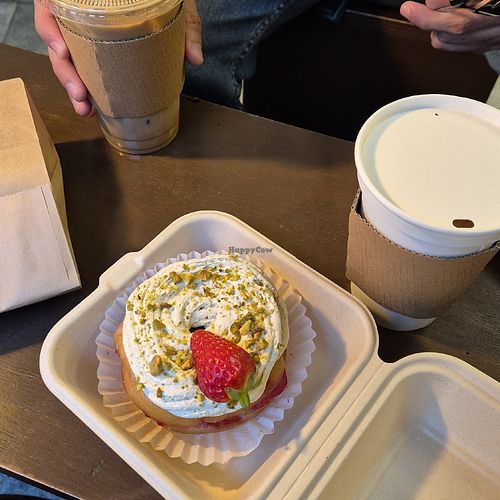  at O.verte Donuts 오베흐트 도넛 in Seoul