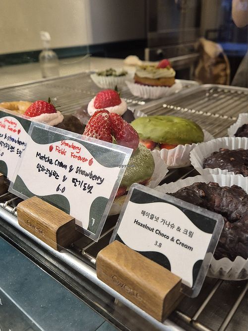  at O.verte Donuts 오베흐트 도넛 in Seoul