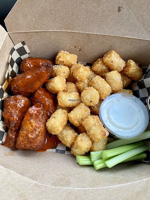 Wingz n Totz at Baby Ketten Klub in Portland