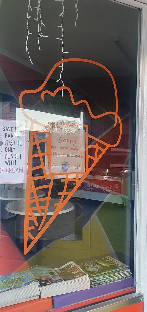 Currently closed at The Riviera Ice Cream Co in Lakes Entrance