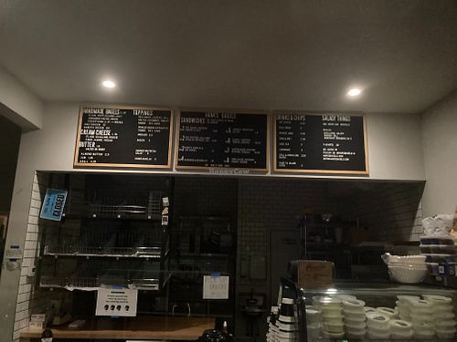 Menuboard at Hank's Bagels in Burbank