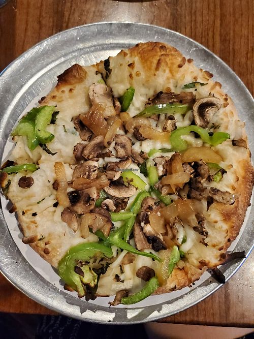 The 8" Vegan on hand tossed crust at PaPPo's in Osage Beach