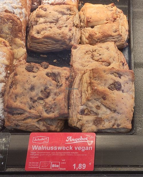 Organic vegan walnut square at Schubert Bio & Vollwert Bäckerei - Co. KG in Augsburg
