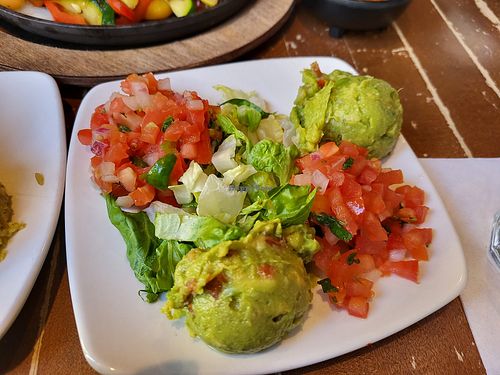 Fajita garnishes at Iron Cactus in San Antonio