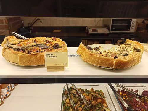 salades, vegetable quiches at Land & Monkeys - Pernety in Paris