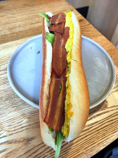 Mimosa bacon sandwich at Land & Monkeys - Pernety in Paris