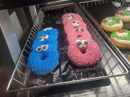 vegan monsters  at Dunkin'- Damstraat in Amsterdam