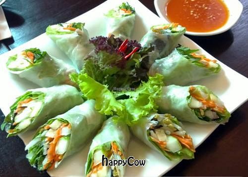 Fresh spring roll at The Vegetarian in Phnom Penh
