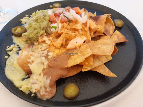 Totopos supremos vegetarian- with cheese on one half by request at El Rey in Altea