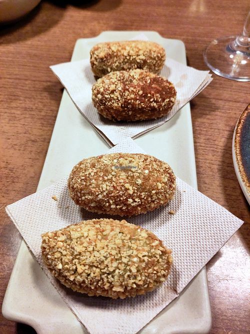 Spinach croquettes at PÖTSTOT in Barcelona