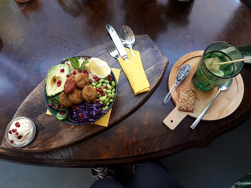 Falafel bowl big at Bloom Coffeebar in Vlissingen
