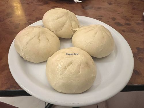   at Uncle Yang - Bocadillos Taiwaneses in San Salvador