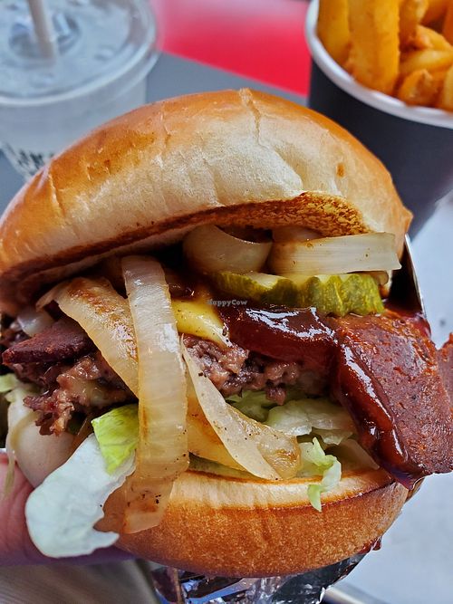 StandUp Burgers Diversey Chicago Illinois Restaurant HappyCow