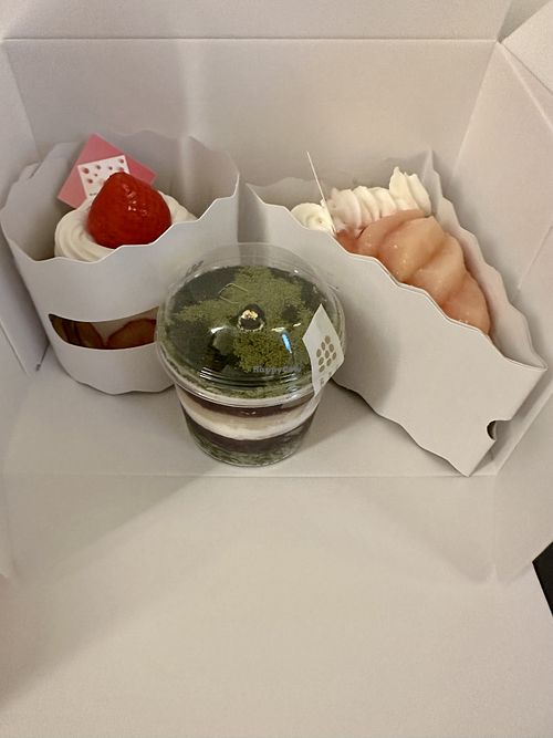 Strawberry shortcake, matcha cake, peach shortcake  at The Vegan Marshmallooow in Tokyo