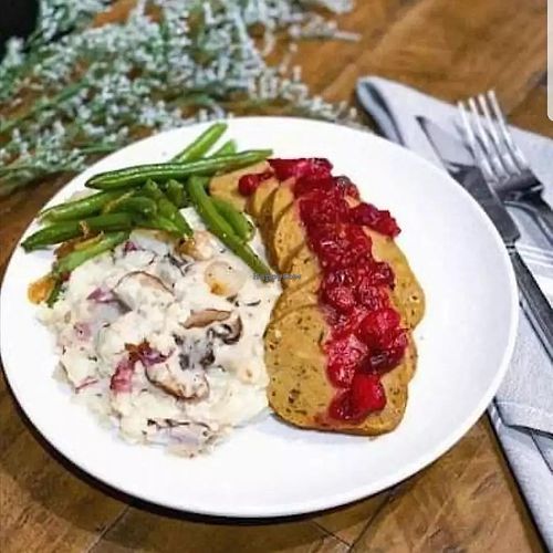 Thanksgiving meal at Plant Power Nashville  in Brentwood