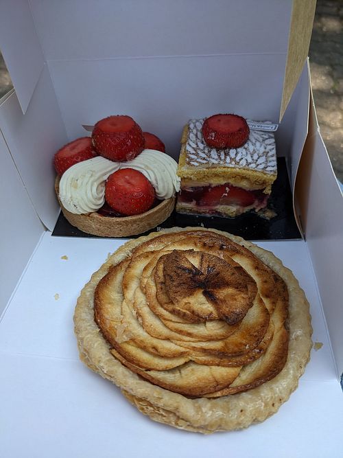  at Land & Monkeys - Roquette in Paris