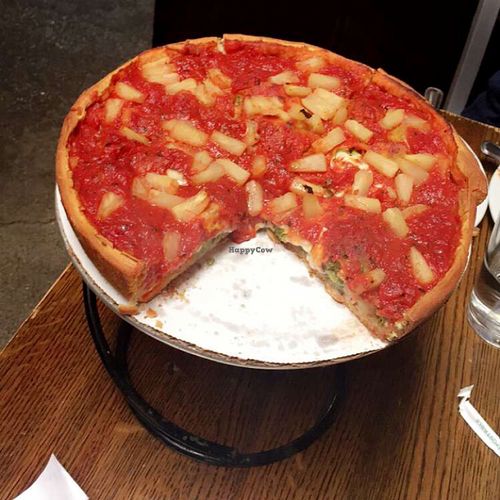 Vegan Deep Dish Pizza at Patxi's Pizza - Hayes Valley in San Francisco