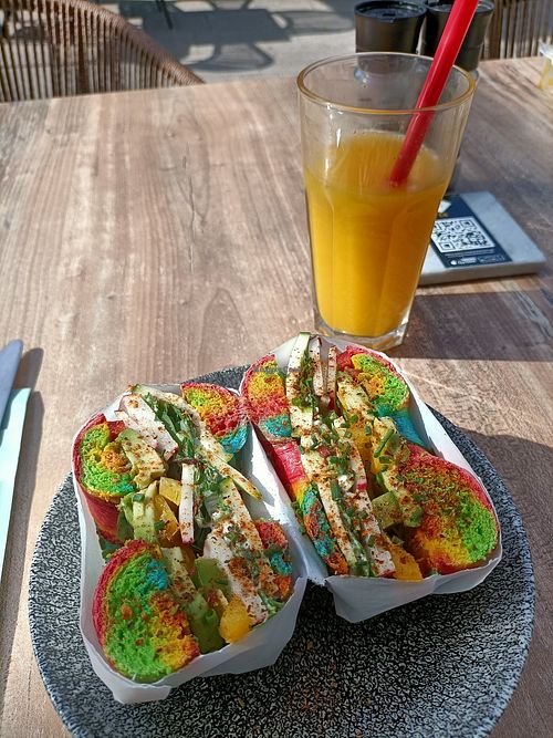 Rainbow bagel at Corner Bakery - Nieuw West in Amsterdam