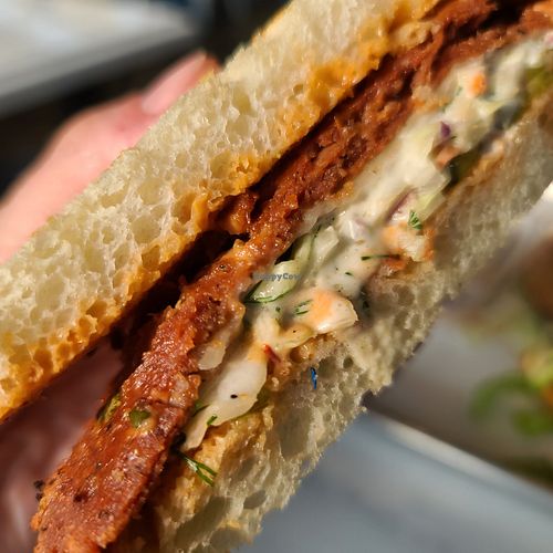 Vegan Reuben at Mendocino Farms in Addison