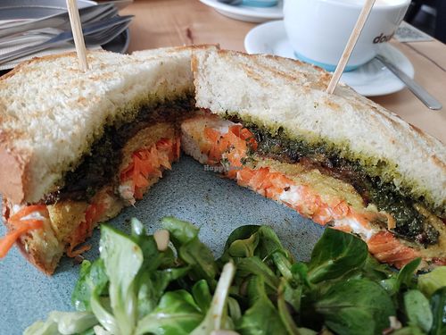 Omelette sandwich at Chutnej in Prague