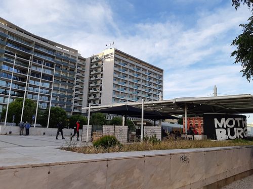 Quiosque at Mother Burger - Roma in Lisbon