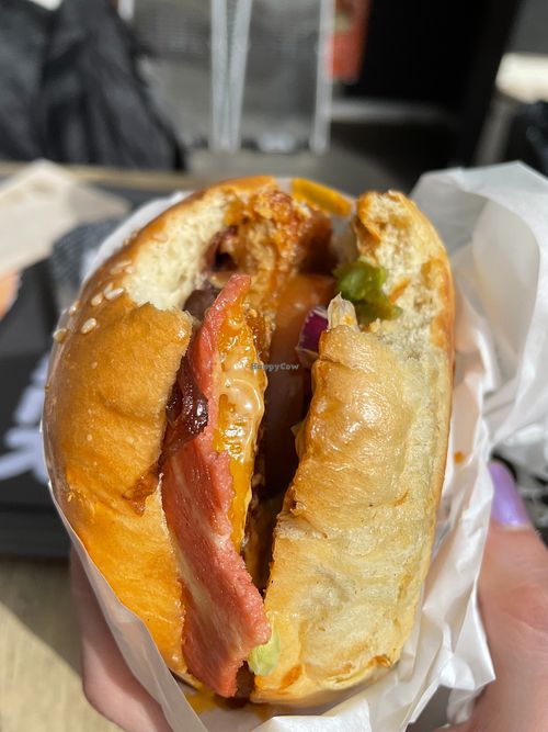 Street bugger at Mother Burger - Roma in Lisbon