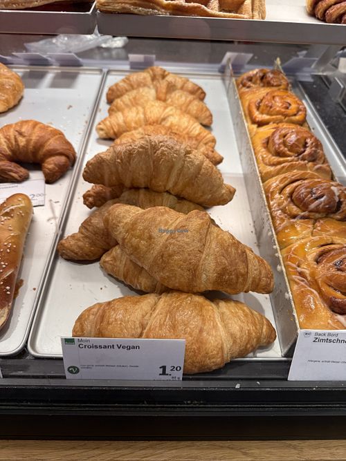   at denn's BioMarkt - Luegallee in Dusseldorf