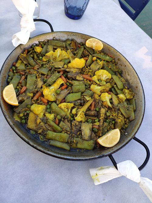 Paella de Verduras at Ida can Machino in Els Muntells