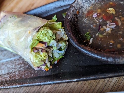 Die Frühlingsrollen sind zwar etwas auseinander gefallen, waren dafür aber sehr lecker.  at Kenzo in Warburg