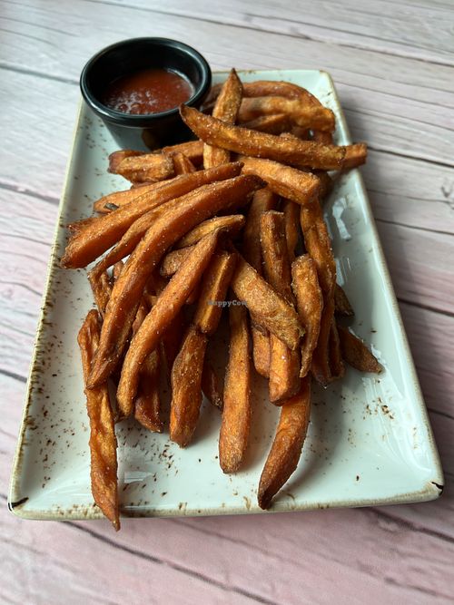 Sweet potato fries  at Junk y Vegan in Helsinki