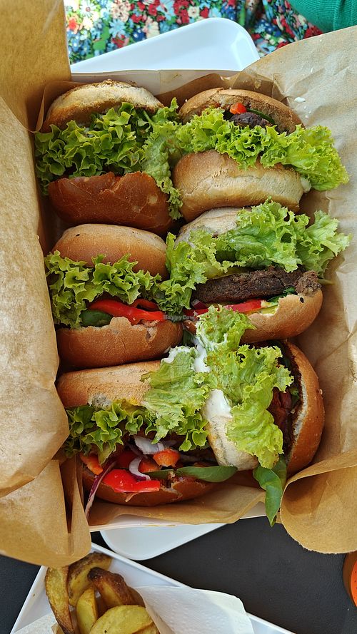 Sample burgerbox at Krowarzywa - Dominikanski in Gdansk