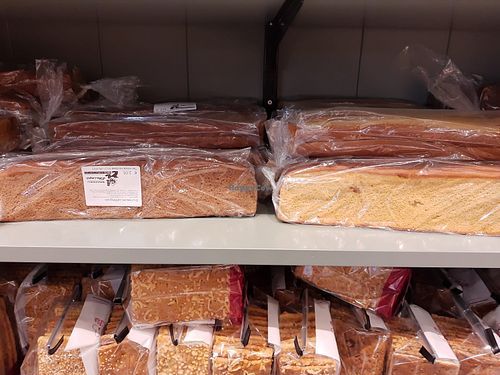 Bruinebrood at Bakkerij Elsinga in Harlingen