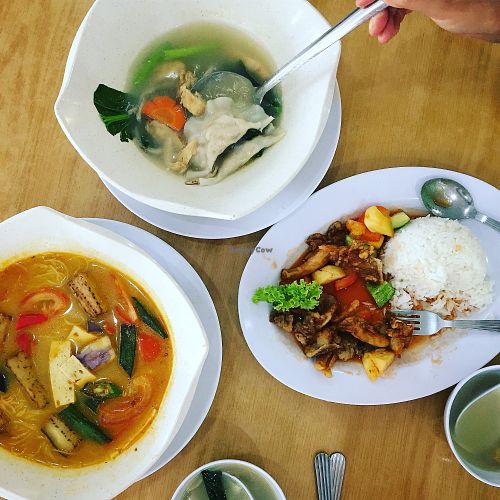Noodle soup, sweet and sour oyster mushrooms, curry noodles  at Tian De Vegetarian Restaurant in Seri Kembangan