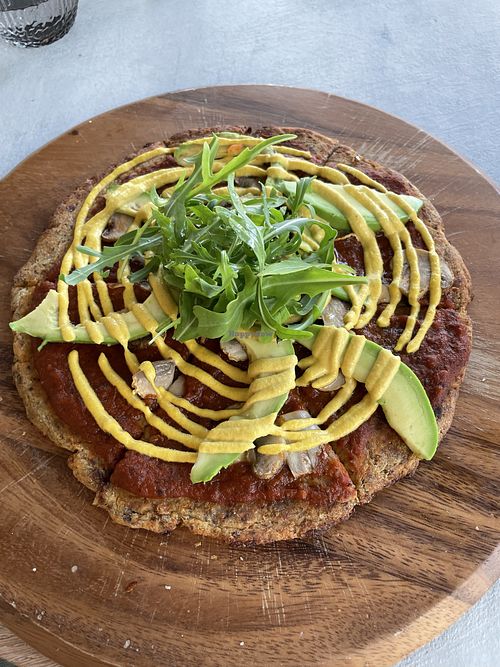 Brokkoli Pizza  at Alkalime in Abu Dhabi