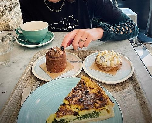  at Land & Monkeys - Amsterdam in Paris