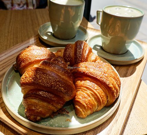 Croissants and Matcha Latte at Land & Monkeys - Amsterdam in Paris