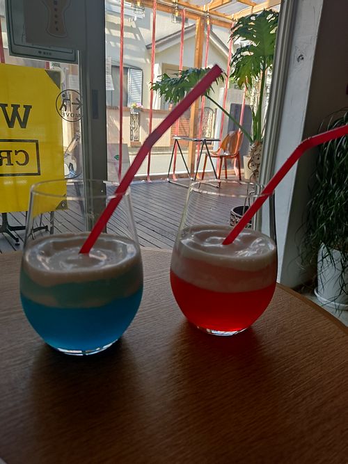 Blue cream soda and strawberry cream soda at Vegan Gyoza Yu Cafe in Tokyo