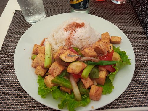 Sweet and sour tofu, outside terrace near Benneton at Asia Food By Pralet in Pula