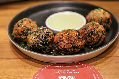 no-fish balls at NIYA in Casablanca