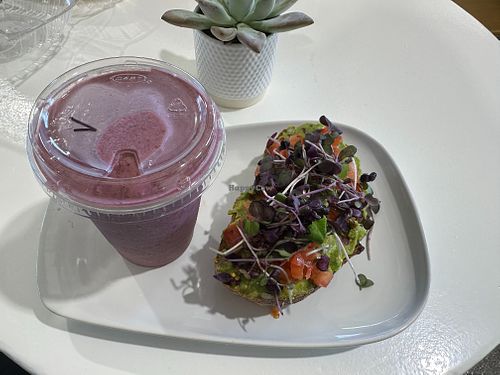 Guacamole toast and veganized mixed berry smoothie at The Power Plant Coffee in Moss Landing
