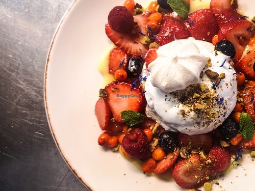 Pavlova at Vegan Oasis in Tallinn